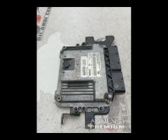 CENTRALINA MOTORE ECU HYUNDAI I40 39120-2A222 0281 - 8