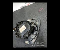 VETRO ABBAGLIANTE DESTRA VOLKSWAGEN PASSAT B7 925- - 9