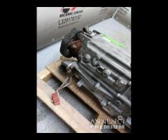 BMW E90 330d N57 cambio manuale 6 marce GS6-53DZ - - 13