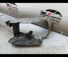 SUPPORTO PARAURTI ANTERIORE LAND ROVER FREELANDER - 17