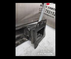 TRAVERSA RINFORZO PARAURTI POSTERIORE LAND ROVER E - 10