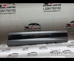 GRIGLIA STAMPAGGIO PORTA POSTERIORE DX RANGE ROVER