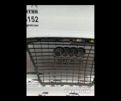 GRIGLIA PARAURTI ANTERIORE AUDI A6 C4 4F 2009-2011