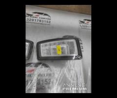 LUCE DI CORTESIA PARAURTI POSTERIORE DX\\SX AUDI A - 9