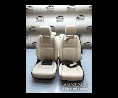 SET SEDILI IN PELLE RANGE ROVER VELAR 2018 A3