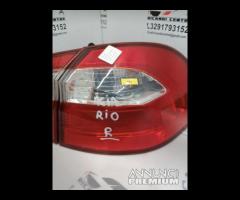 FARO FANALE POSTERIORE DESTRO KIA RIO 2013 BERLINA - 9