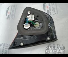 FARO FANALE POSTERIORE DESTRO KIA RIO 2013 BERLINA - 19