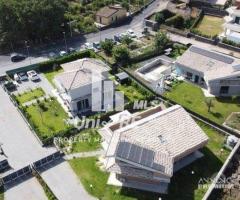 Ville Indipendenti con Giardino Aci Sant' Antonio