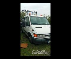 Iveco daily 35c11 ribaltabile trilaterale