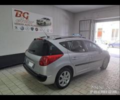 Peugeot 207 sw 1.6 hdi unico prop 2008 tetto aprib