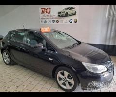 Opel astra 1.4 gpl scad 2033 unico pro 2013