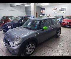 Mini Cooper 1.6 d unico prop 2010