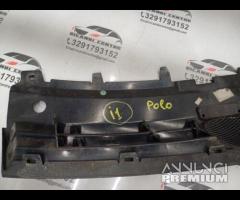 GRIGLIA ANTERIORE VOLKSWAGEN POLO V(6R1,6C1) 2009- - 19