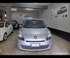 Renault scenic x mod 1.6 dci 7 posti uni pro 2012 - 2