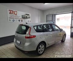 Renault scenic x mod 1.6 dci 7 posti uni pro 2012 - 19