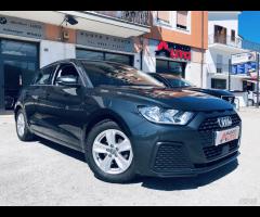 AUDI A1 SPORTBACK 25 TFSI COCKPIT - 17