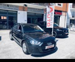 AUDI A1 SPORTBACK 25 TFSI COCKPIT - 22