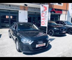 AUDI A1 SPORTBACK 25 TFSI COCKPIT - 28