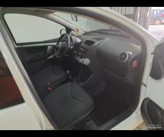 Peugeot 107 unico prop 2012 restayling - 10