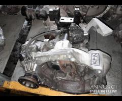 Cambio Manuale Per Volkswagen Polo 6R 1.6 TDI KFK - 2