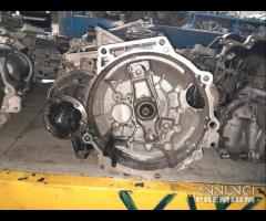 Cambio Manuale Per Volkswagen Golf 5 1.9 TD GQQ