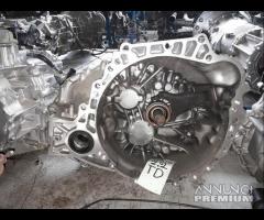 Cambio Manuale Per Toyota Auris 2.2 TD 2008 - 1