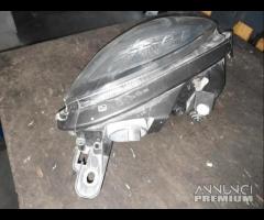 Faro - Fanale Sinistro Per Fiat 500L - 500 L 2015