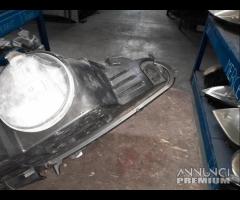 Faro - Fanale Anteriore Sinistro Per Peugeot 308 - 11