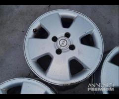 Cerchi In Lega Da 15" Per Opel Corsa C 2005