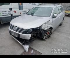 Volkswagen Passat 2012 1.6TD Demolita - Ricambi