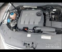 Volkswagen Passat 2012 1.6TD Demolita - Ricambi