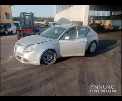 Alfa Romeo Giulietta Demolita - Per Ricambi 1.4TB - 1