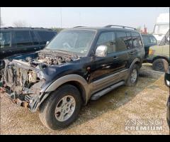 Mitsubishi Pajero DID 4M41 Passo Lungo Ricambi - 3