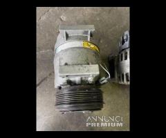 Alternatore - Compressore Clima Opel Vivaro 2006