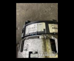 Alternatore - Compressore Clima Opel Vivaro 2006