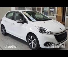 Ricambi Peugeot 208 semiasse-fusello-culla motore