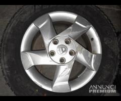 Cerchi In Lega Da 16" Per Dacia Duster - 3