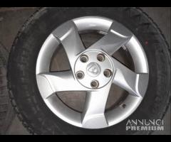 Cerchi In Lega Da 16" Per Dacia Duster - 4