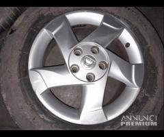 Cerchi In Lega Da 16" Per Dacia Duster - 5