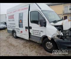 Iveco Daily 2013 2.3TD F1AE3481C Per Ricambi