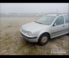 Volkswagen Golf 4 Station Wagon Diesel Per Ricambi