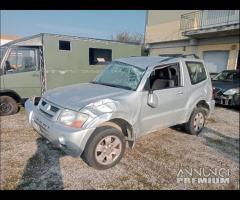 Mitsubishi Pajero DID 2.5 TD Per Ricambi - Demolit - 1