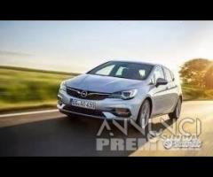 Opel astra 2019/20 ricambi vari c2040