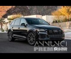 Disponiamo di ricambi per audi q7 2021