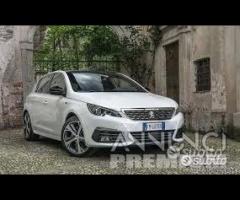 Peugeout 308 2018 per ricambi c2255