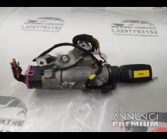 BLOCHETTO ACCESIONE CON CHIAVE AUDI TT 2005 4B0905