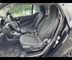 Smart ForTwo 1.0 71cv 18th anniversary UNIPRO - 10