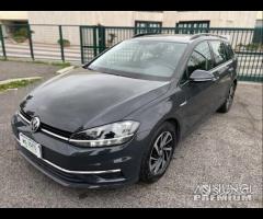 VOLKSWAGEN Golf 7 TGI 1.5 130cv DSG Garanzia 12m - 24