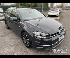 VOLKSWAGEN Golf 7 TGI 1.5 130cv DSG Garanzia 12m - 25