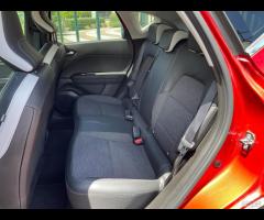 Renault Captur FULL HYBRID 145 CV Intens UNIPRO! - 9